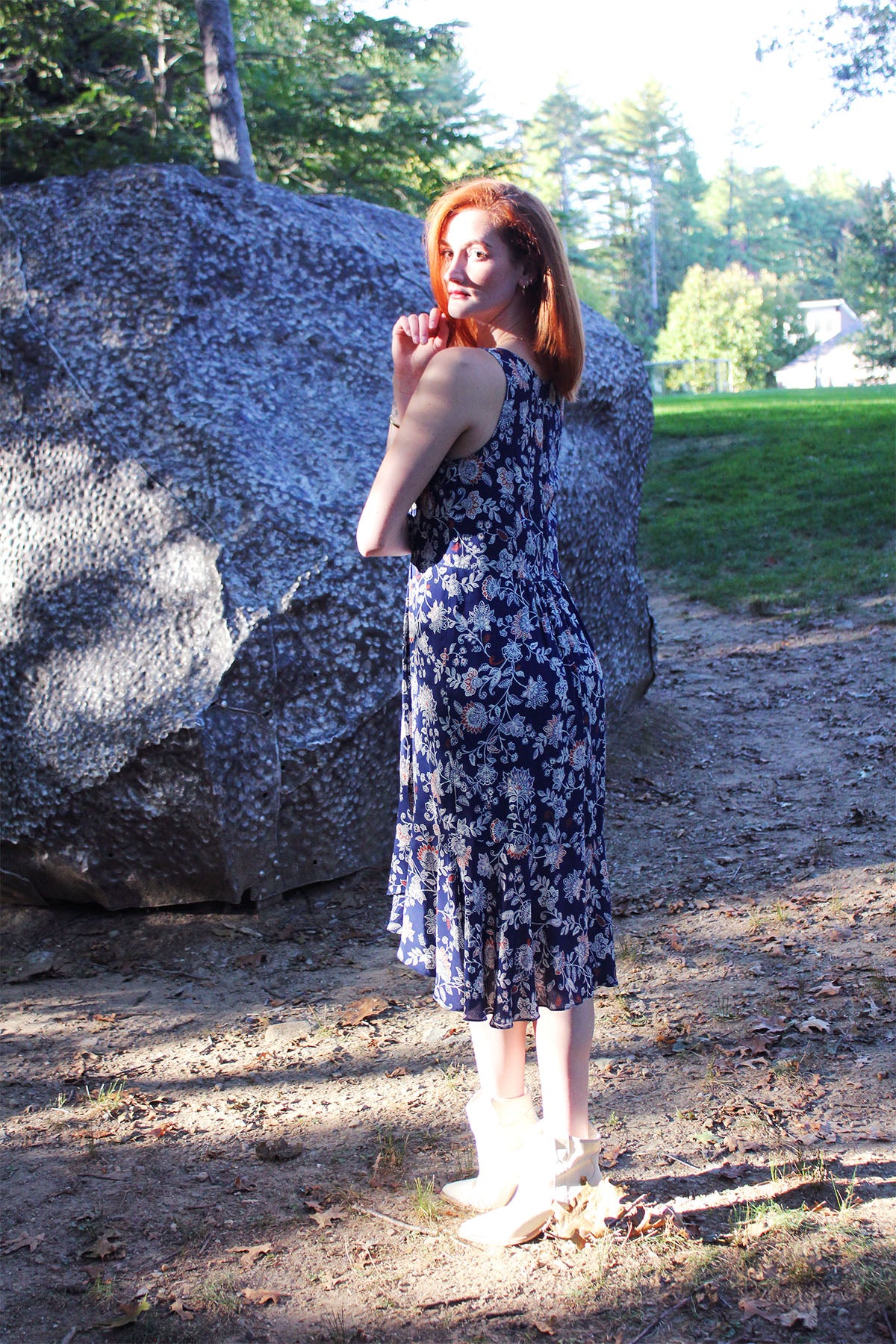 Nira Navy Floral Dress